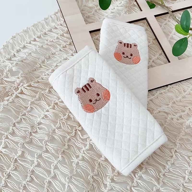 Protectii pentru centura de siguranta, pentru copii, cu model ursulet, din bumbac, cu arici velcro,Alb, VELICO®