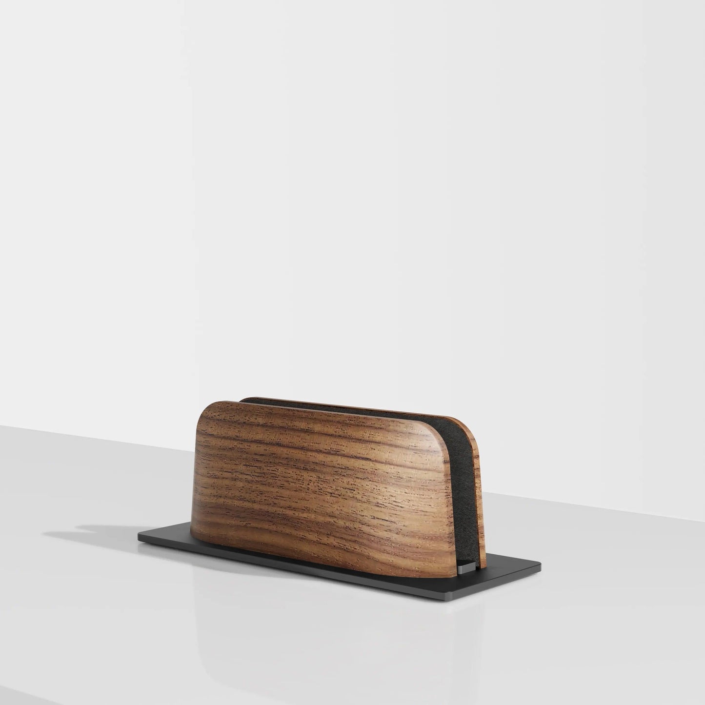 Suport Vertical Laptop – Eleganta si Stabilitate pentru Biroul Tau
