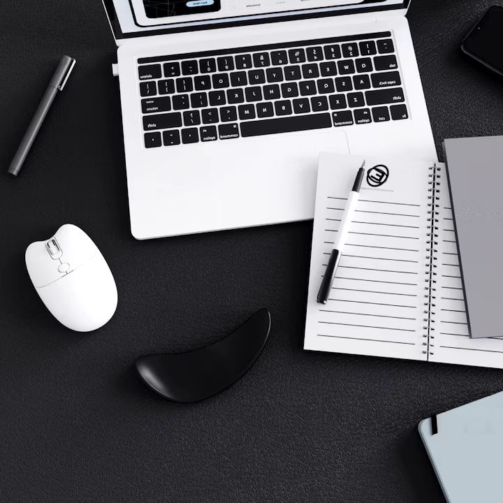 Suport ergonomic pentru incheietura mana dreapta