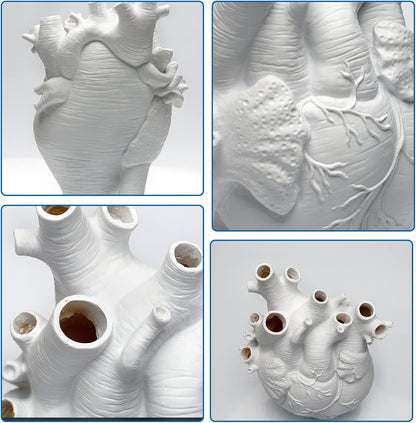 Vaza decorativa in forma de inima anatomica, Alba, Inaltime 25 cm