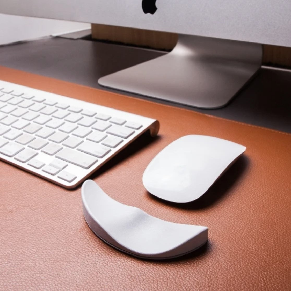 Suport ergonomic pentru incheietura mana dreapta