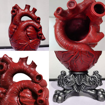 Vaza decorativa in forma de inima anatomica, Cu Suport Metalic Argintiu, Design Modern pentru Casă sau Birou, Inaltime 20 cm, Rosie